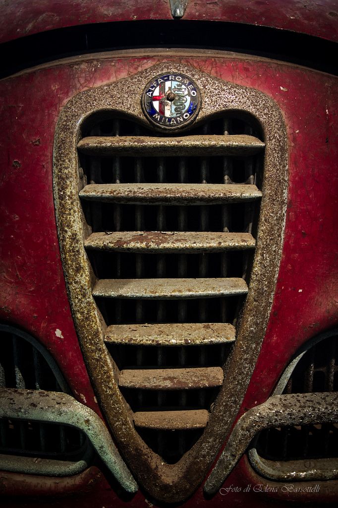 Alfa Romeo Logo old